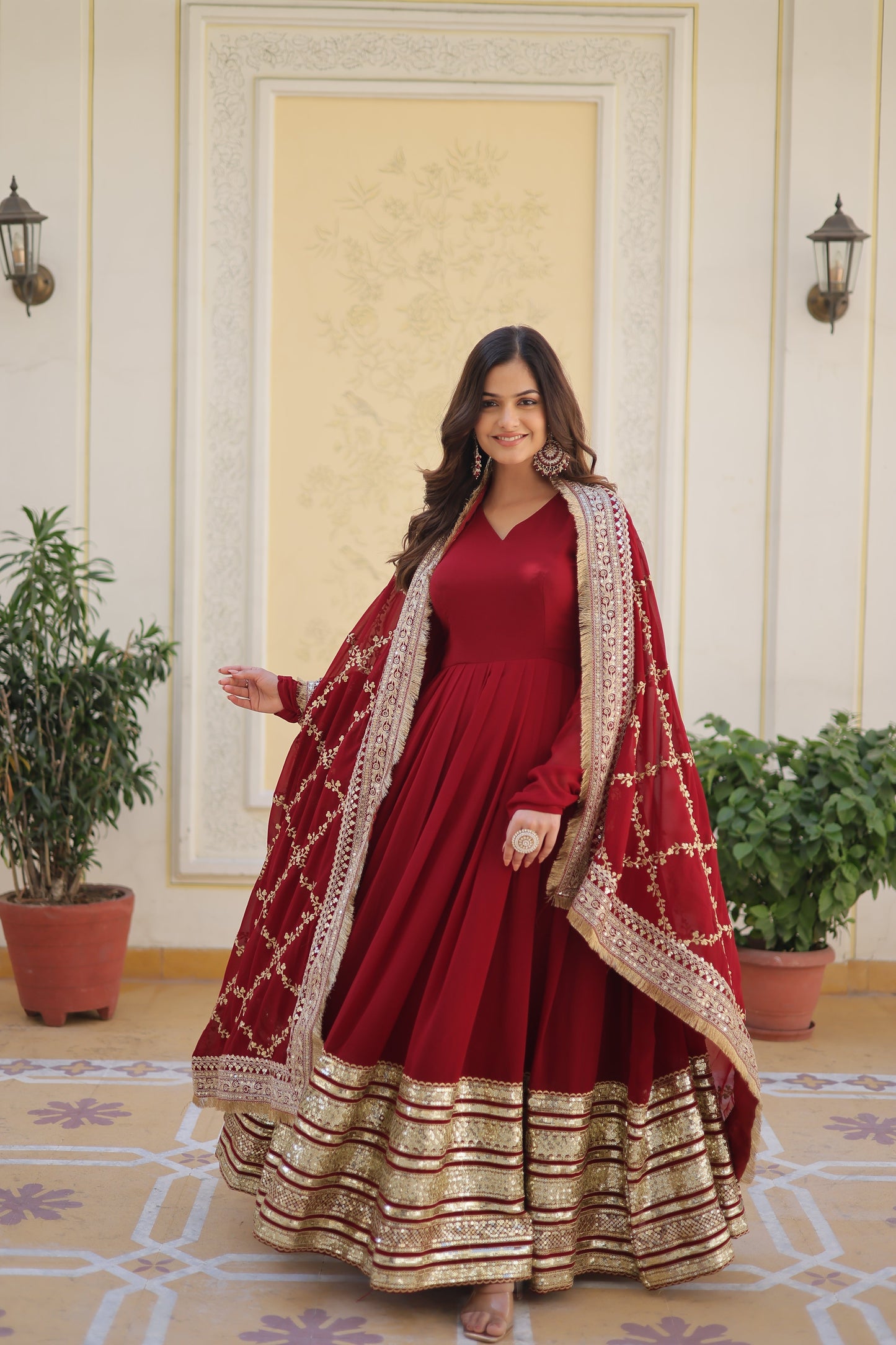 EXQUISITE DESIGNER GOWN SET KF-130
